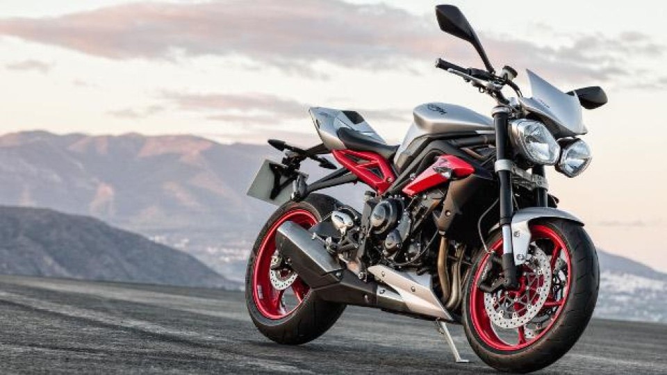 Triumph 675 naked on sale